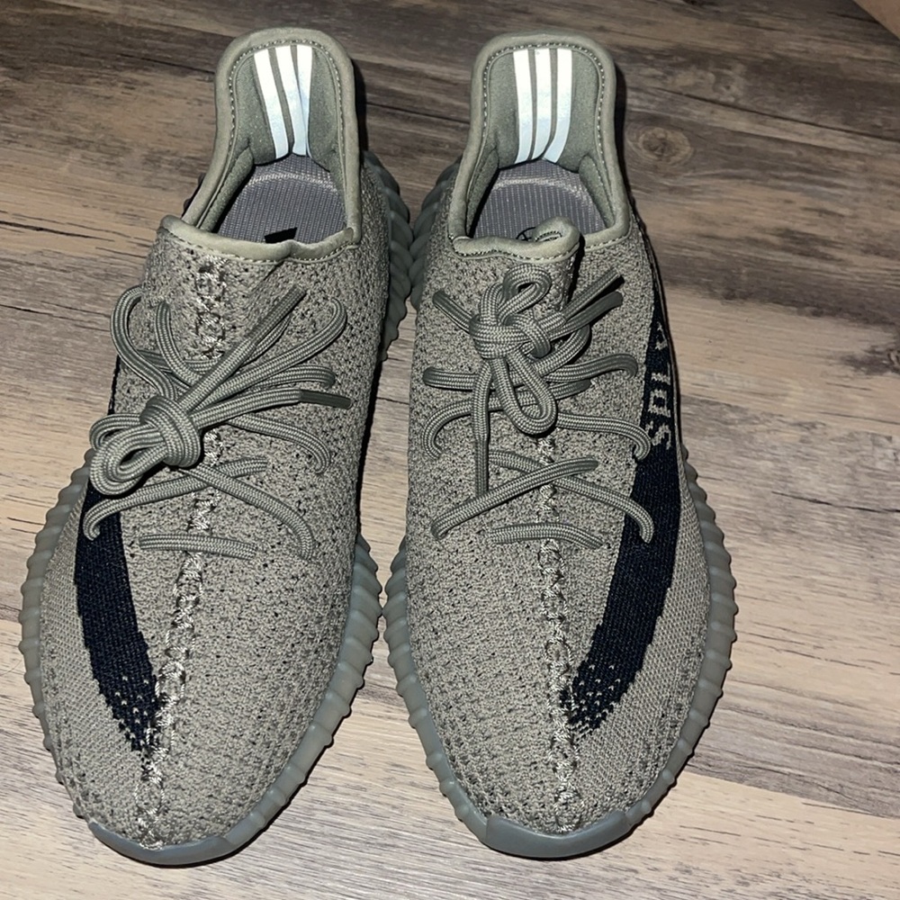 Yeezy boost 350 V2 granite/black